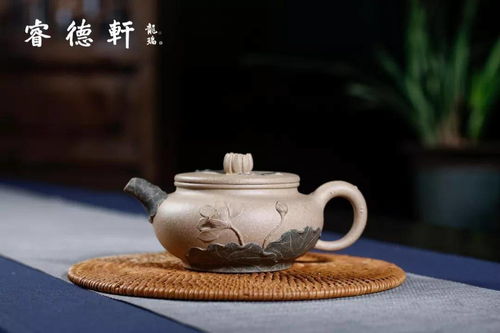 展訊 摶土指間 沈翠蓮紫砂藝術精品展