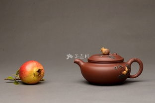 紫砂工藝的藝術魅力 周路健作品《春華秋實之仿古》賞析